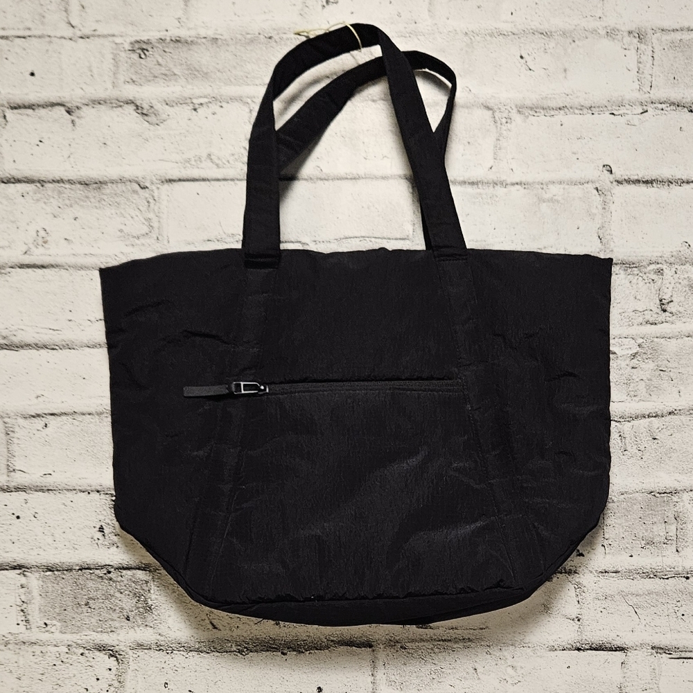 MOVE Black Nylon Tote Bag Lightweight Travel Gym Athleisure Large